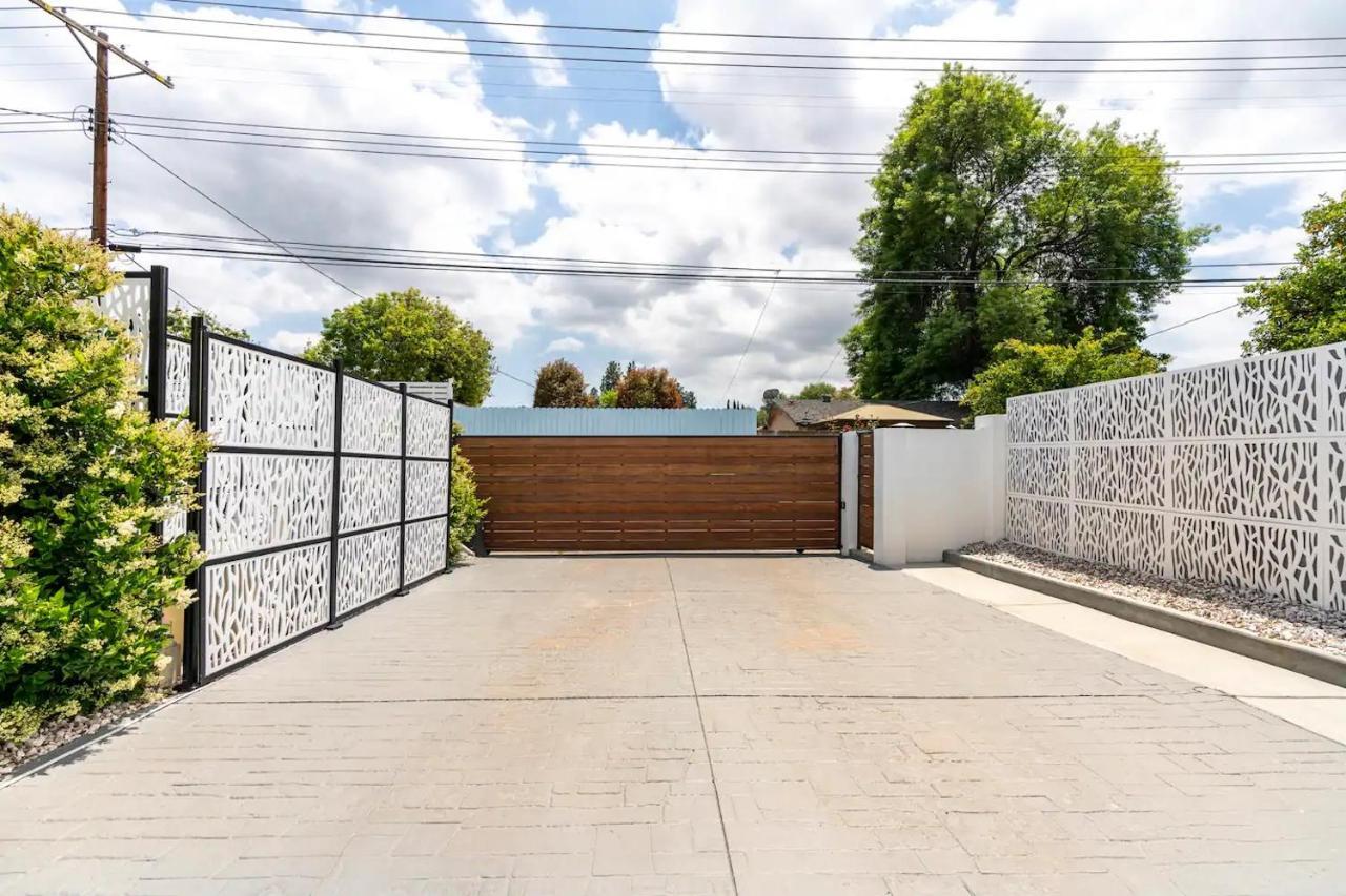 New Luxury Entertaining House With Pool Spa Sauna Tesla Charger Pets Los Angeles Buitenkant foto